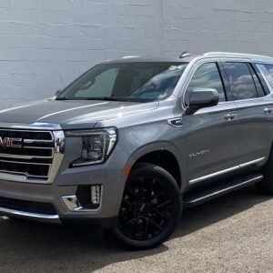 2022 GMC Yukon SLT