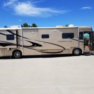 2006 Newmar Class A RV KOUNTRY STAR 3910