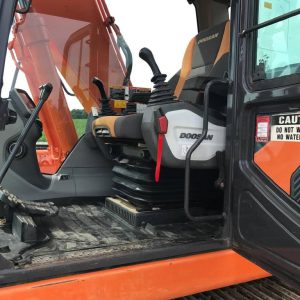 2014 DOOSAN Excavators DX140 LC-3