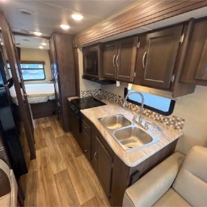 2019 Coachmen Class A RV PURSUIT 32WC