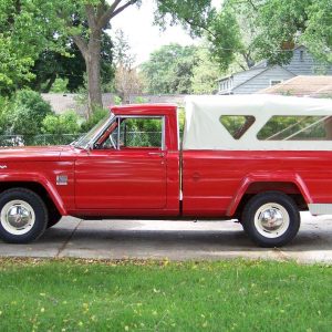 1967 Jeep Gladiator Townside 6 1/2′ Box With Witco Topper