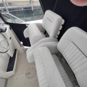 2000 Boston Whaler 28 Outrage