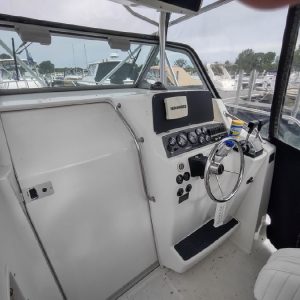 2000 Boston Whaler 28 Outrage