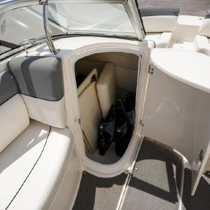 2014 Bayliner 215 Deck Boat