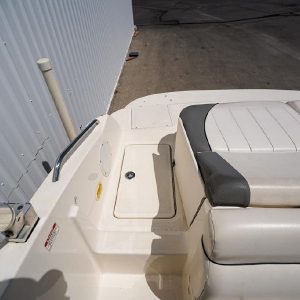 2014 Bayliner 215 Deck Boat