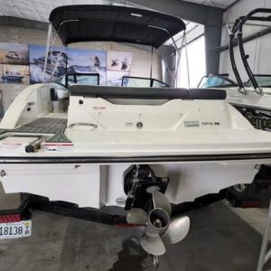 2017 Sea Ray 210SPX