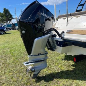 2020 Sea Ray SPX 230 OB