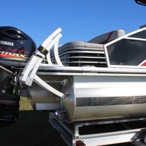 2020 Bennington S22 Center Console Tritoon