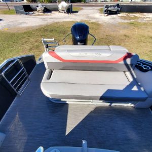 2020 Bennington S22 Center Console Tritoon