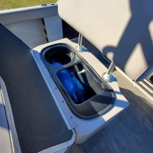 2020 Bennington S22 Center Console Tritoon