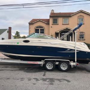 2006 Sea Ray 240 Sundeck