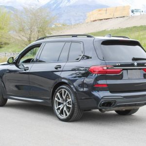 2022 BMW X7 M50i