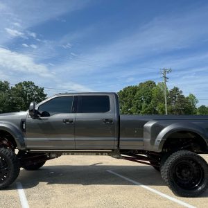 2020 Ford F450 Platinum w FX4 Off-Road Package