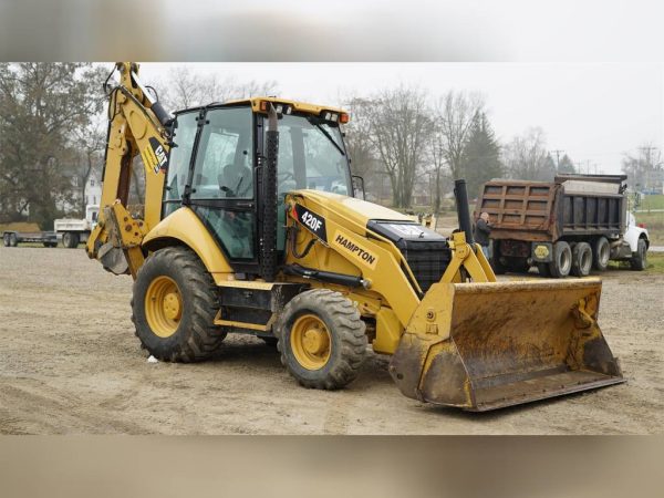 2013 CATERPILLAR Backhoes 420F