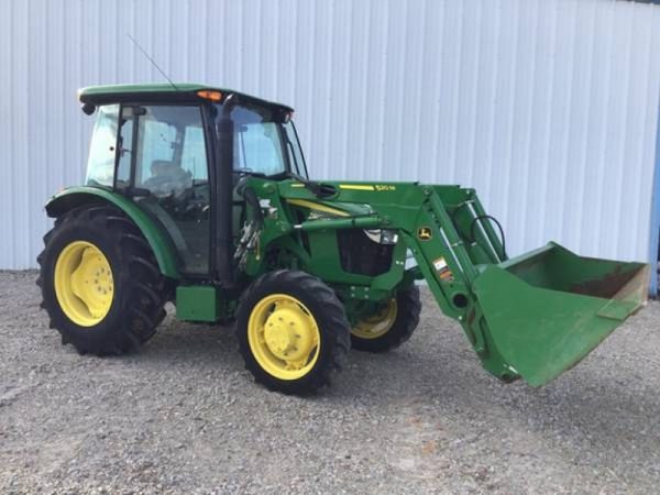 2018 John Deere 5065E