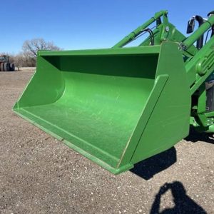 2018 John Deere 5125R MFWD