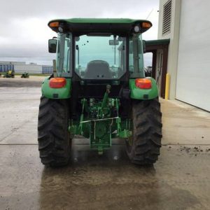 2016 John Deere 5065E