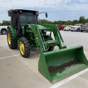 2017 John Deere 5065E Power Reverser