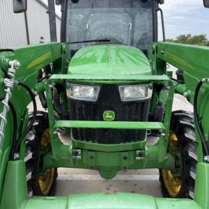 2017 John Deere 5065E Power Reverser