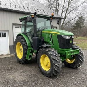 2016 John Deere 6120E