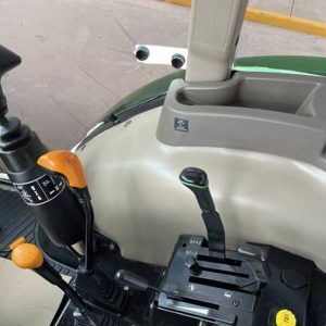 2017 John Deere 5065E Power Reverser