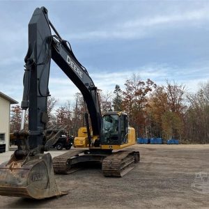 2013 DEERE 250G LC Excavators