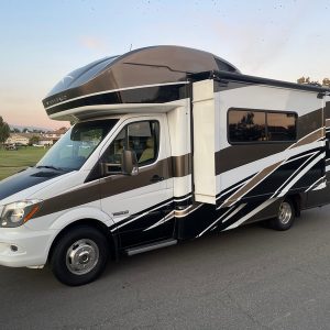 2018 Winnebago Class C RV View 24J