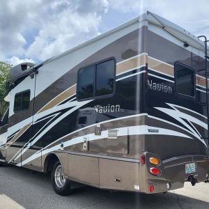 2017 Winnebago Class C RV Navion 24V