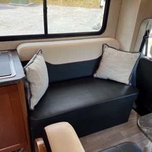 2019 Winnebago Class C RV Fuse 23T