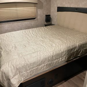 2017 Nexus Phantom Class C RV 35SC