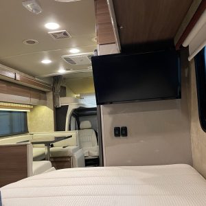 2017 Winnebago Class C RV VIEW 24J