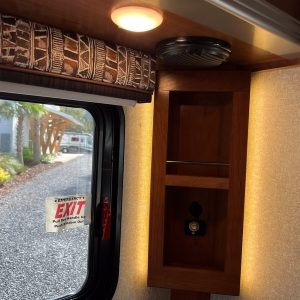 2019 Winnebago Class C RV Fuse 23T