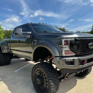 2020 Ford F450 Platinum w FX4 Off-Road Package