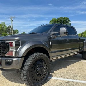 2020 Ford F450 Platinum w FX4 Off-Road Package