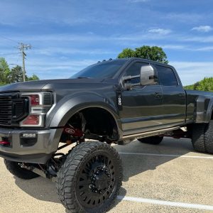 2020 Ford F450 Platinum w FX4 Off-Road Package