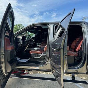 2020 Ford F450 Platinum w FX4 Off-Road Package