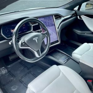 2020 Tesla Model S Long Range