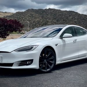 2020 Tesla Model S Long Range